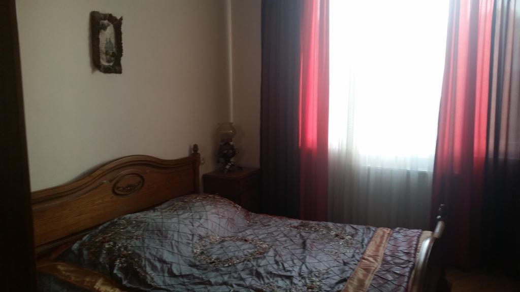 טביליסי Hotel Mmg מראה חיצוני תמונה