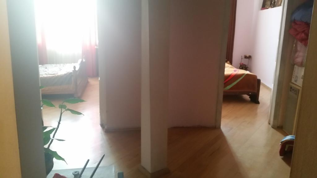 טביליסי Hotel Mmg חדר תמונה
